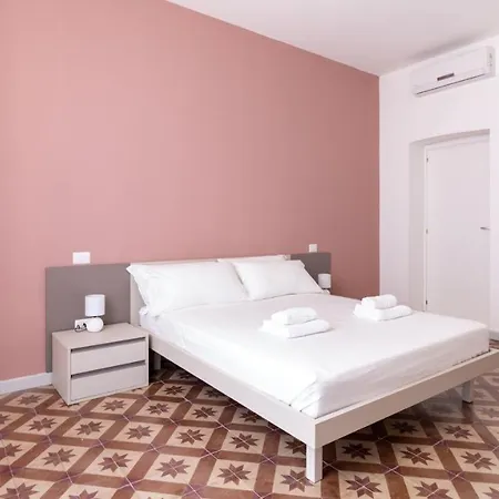 Sardinianworld - Xenia Boutique Apartment Oristano Exterior photo