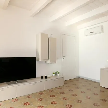 Sardinianworld - Xenia Boutique Apartment Oristano Exterior photo