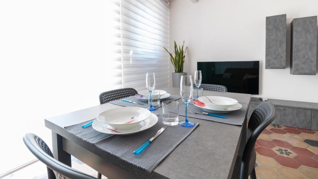 Sardinianworld - Xenia Boutique Apartment Oristano