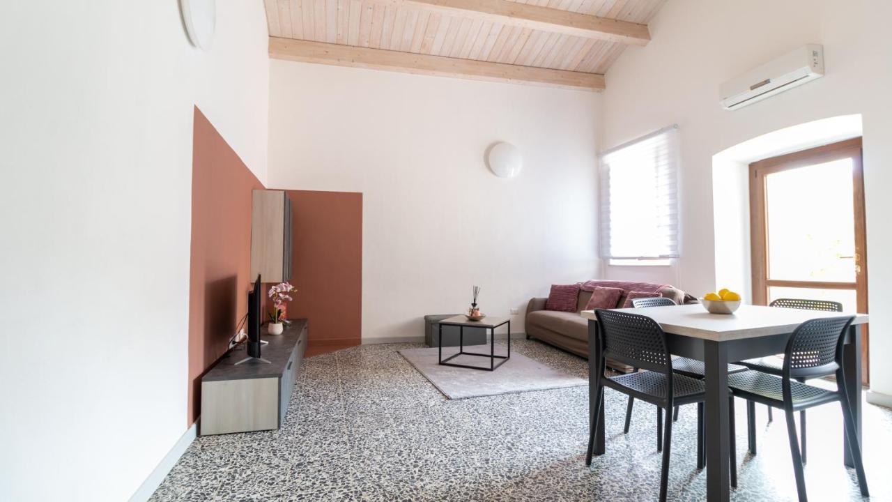 Sardinianworld - Xenia Boutique *