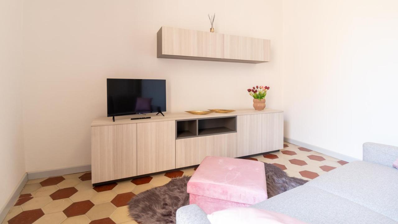 Welcomely - Xenia Boutique Appartement Oristano