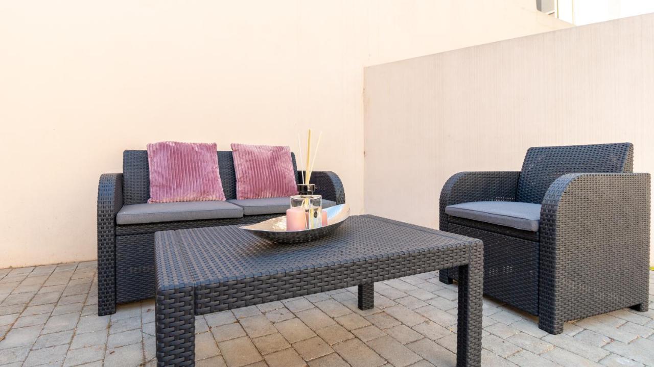 Sardinianworld - Xenia Boutique Apartment Oristano